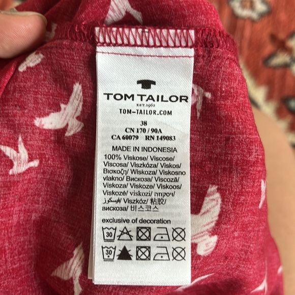 Red bird print blouse - Picture 4 of 4